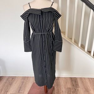 TopShop black/white stripe off shoulder midi keyhole dress size 6